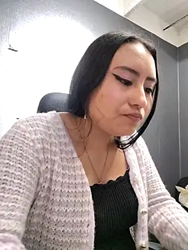 Venuz Rivers  online show from January 14, 1:39 pm