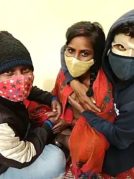 Hot sahana online show from December 19, 5:20 pm