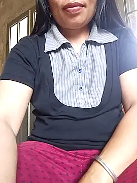 Maikha08 online show from June 6, 7:02 am