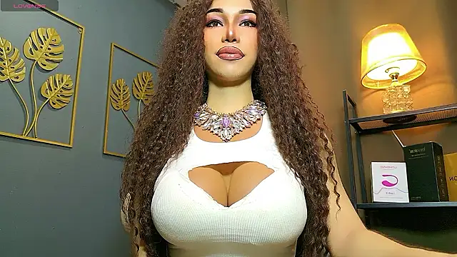 CelinaWintour online show from March 7, 6:05 pm