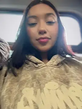 Kitty-LS online show from January 6, 8:01 pm