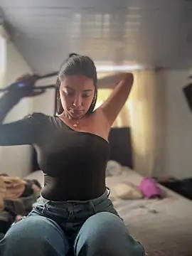 Kitty-LS online show from January 10, 6:31 pm