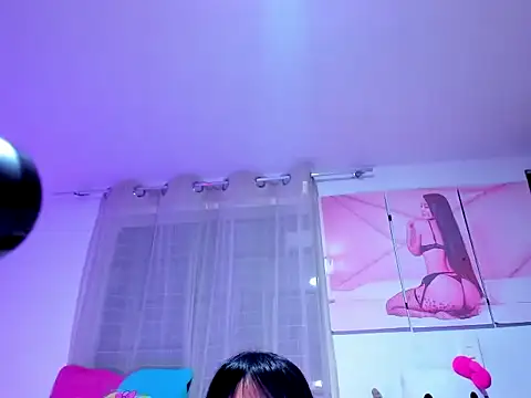 Snapshot of analissejade chatting on March 13, 4:30 am analissejade online show from March 13, 4:30 am