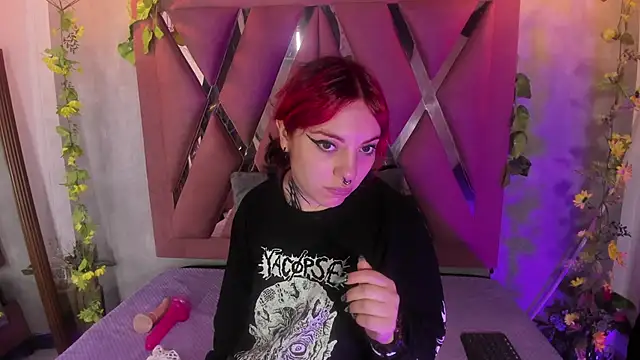 Snapshot of morgana_white chatting on March 12, 11:16 am morgana white online show from March 12, 11:16 am