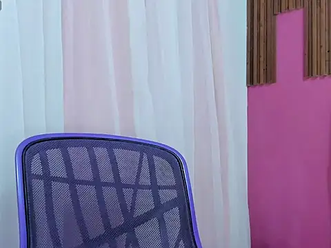 Bianca slut1 online show from December 22, 9:34 pm