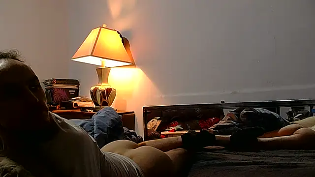 LilWhyteBoiGamer online show from February 7, 7:56 am