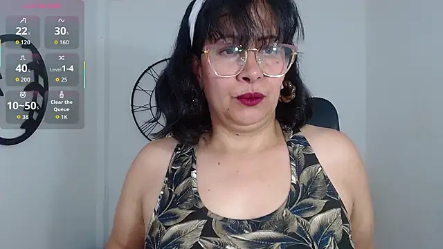 christy ant online show from January 14, 6:13 pm