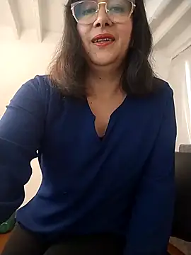 christy ant online show from February 21, 6:09 pm