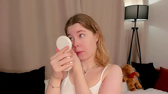 MilaBooobs online show from February 7, 10:02 pm