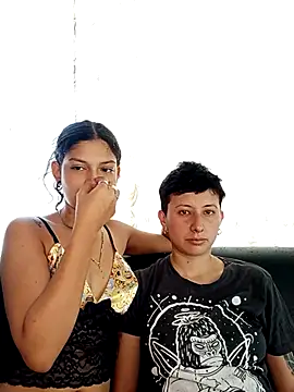 Snapshot of Mei_and_Gaby chatting on February 12, 3:51 pm Mei and Gaby online show from February 12, 3:51 pm