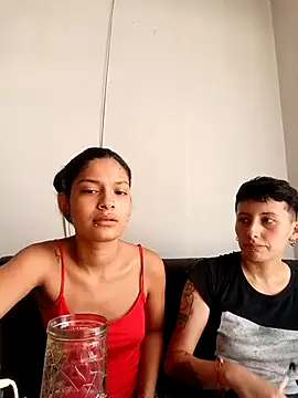 Snapshot of Mei_and_Gaby chatting on February 27, 7:14 pm Mei and Gaby online show from February 27, 7:14 pm