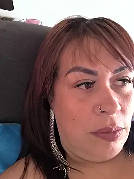 Natymendoza998 online show from May 20, 8:48 pm