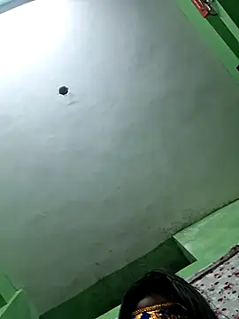 Snapshot of _sexy-queen2 chatting on December 17, 2:56 pm sexy-queen2 online show from December 17, 2:56 pm