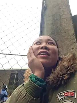 Snapshot of kako-mi chatting on December 17, 9:37 am kako-mi online show from December 17, 9:37 am