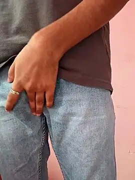 AqueousCrepe online show from January 6, 6:28 am