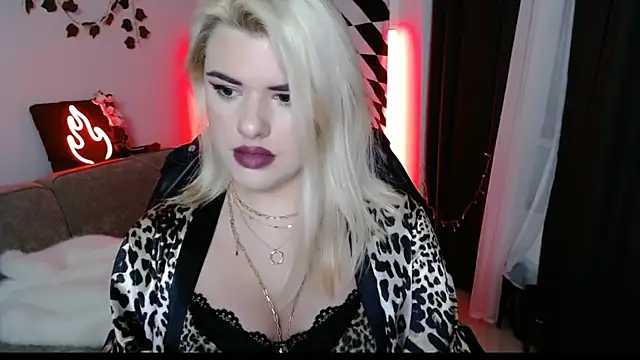 Ariana Saint online show from March 20, 8:57 pm