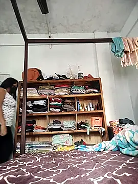 Snapshot of Anee_123 chatting on March 5, 5:03 am Anee 123 online show from March 5, 5:03 am