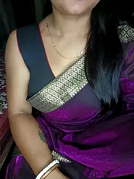 MAHI066 online show from May 7, 8:14 pm