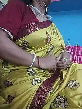 MAHI066 online show from July 5, 6:15 pm