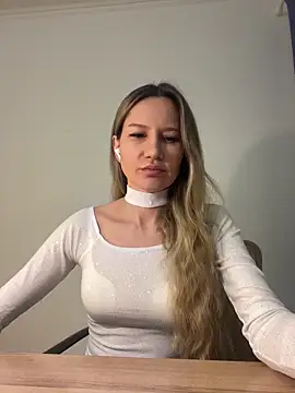 1Moonlight1 online show from March 27, 6:51 pm