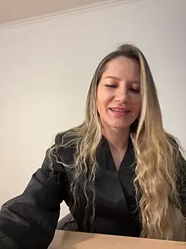 1Moonlight1 online show from April 7, 6:08 pm