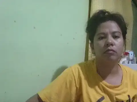 annawet online show from June 11, 12:14 pm