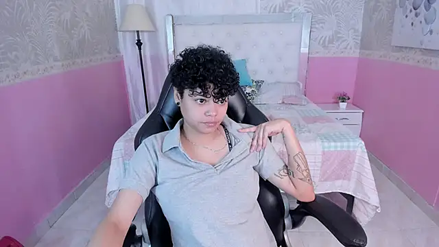 Sasha Venom online show from December 20, 1:40 pm