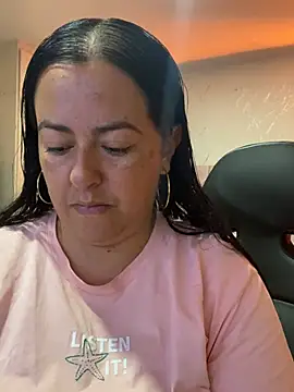 evelyn harpeery online show from July 8, 10:31 am