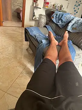 Snapshot of Vergacorta0111 chatting on December 17, 3:40 pm Vergacorta0111 online show from December 17, 3:40 pm