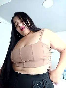 violet  rouse   online show from January 7, 5:04 pm