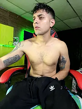 JustynAle2025 online show from January 10, 2:35 am