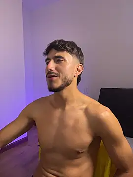 Snapshot of LIAM_COLT chatting on March 26, 8:58 pm LIAM COLT online show from March 26, 8:58 pm