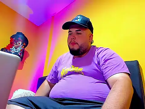 gainer chubby hot online show from December 22, 1:13 am