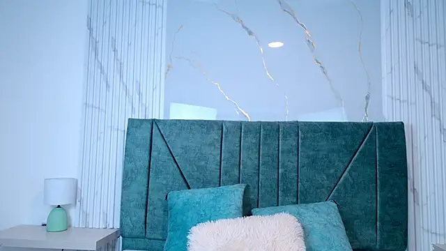 Snapshot of sophieedear chatting on March 12, 10:49 pm sophieedear online show from March 12, 10:49 pm