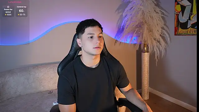 Noah Clarkk online show from July 26, 4:14 pm