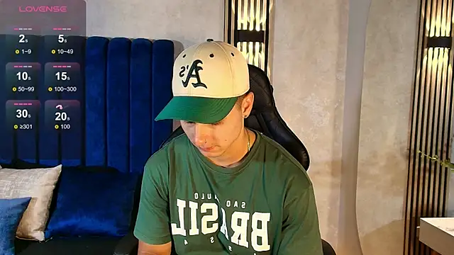 Noah Clarkk online show from July 31, 5:34 pm