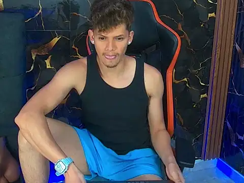 davilap toyboy online show from January 19, 11:47 am