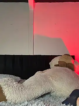 LARISSAEVANSS online show from February 10, 6:28 am