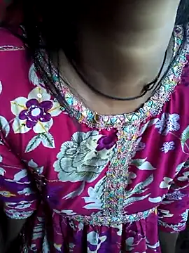 QWEEN7B online show from January 10, 7:54 am