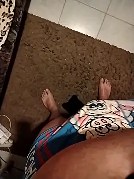 BHugo85269 online show from February 8, 6:22 pm