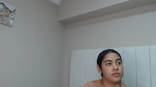 alicce will02 online show from February 9, 1:37 pm