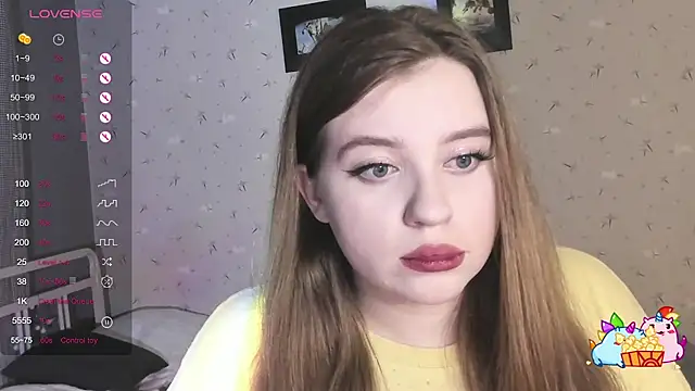 chisifri1 online show from April 26, 10:40 pm