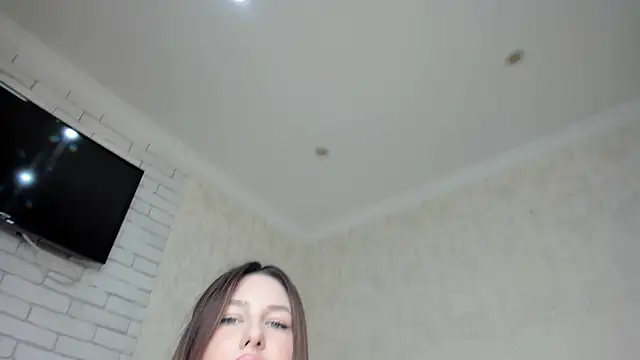 Snapshot of bella__angels chatting on March 4, 4:40 am bella angels online show from March 4, 4:40 am