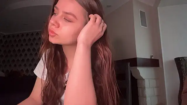 MiloyNoir online show from January 18, 11:36 am