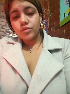 Ivy enjoy online show from June 22, 3:25 am