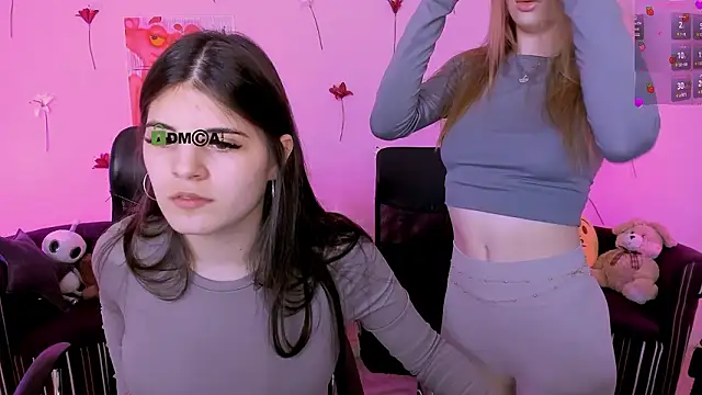 lizzie boom  online show from March 23, 8:35 pm