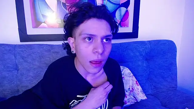 Demon Sam  online show from January 18, 2:37 am