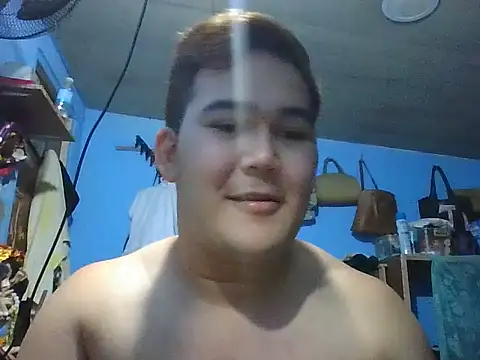 hotYOUNGASIAN online show from June 26, 1:26 pm