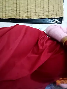 Snapshot of mantraverma chatting on January 9, 2:58 am mantraverma online show from January 9, 2:58 am