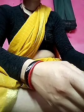 Snapshot of mantraverma chatting on February 24, 4:16 pm mantraverma online show from February 24, 4:16 pm